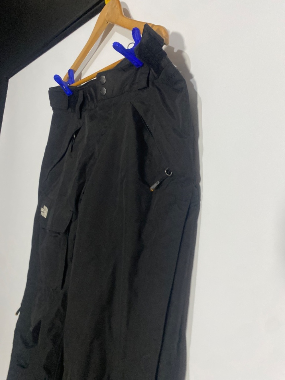 The North Face M HyVent Winter Ski Pants - Picture 7 of 13